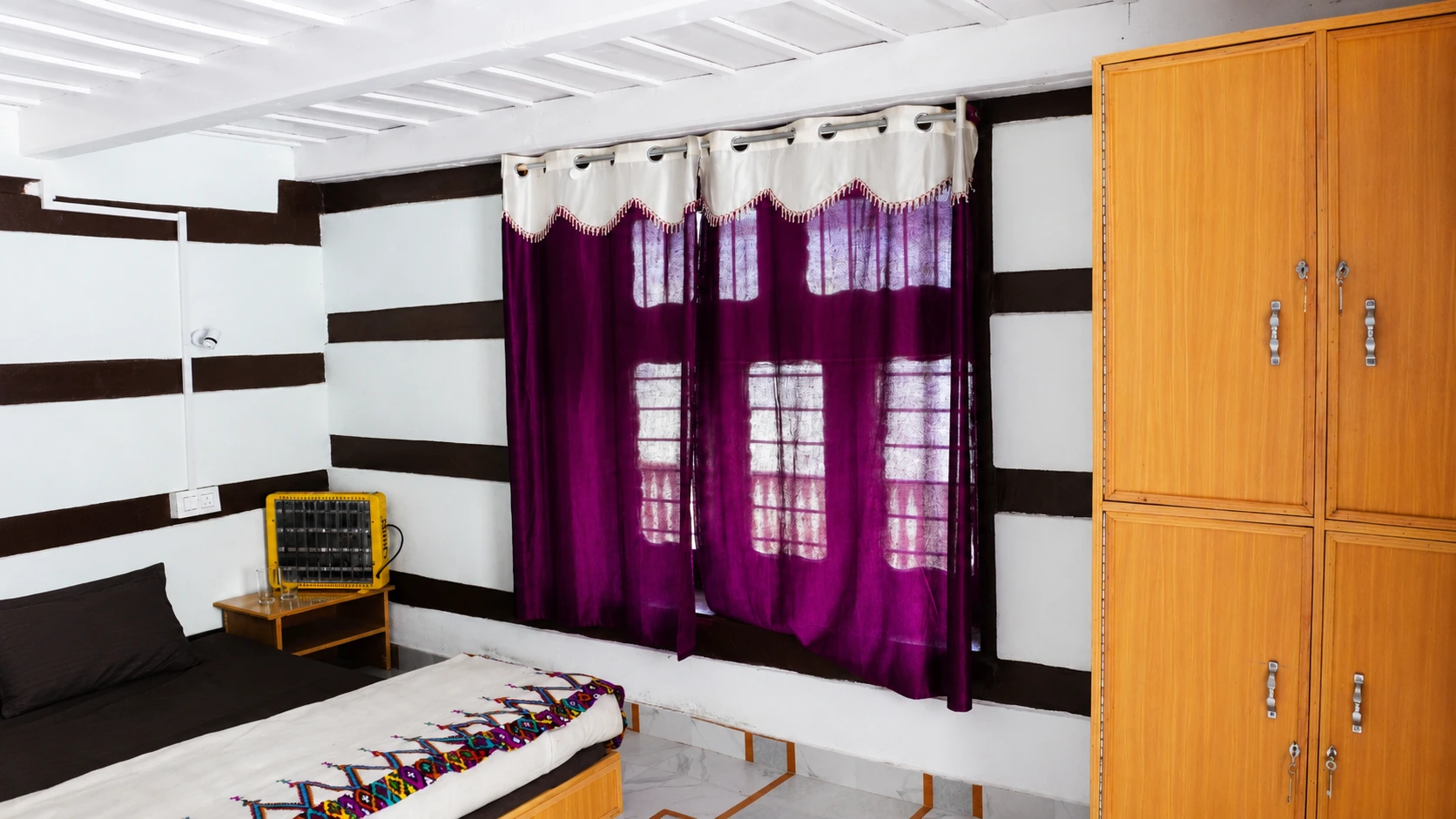 Valley View Room